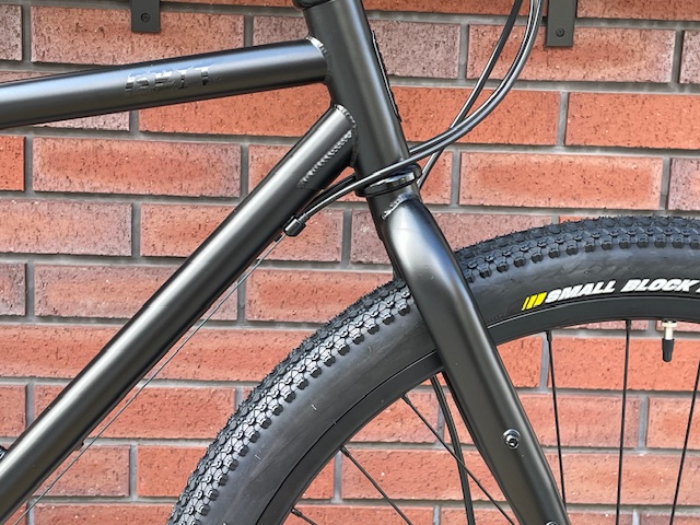 tern grit black 2025